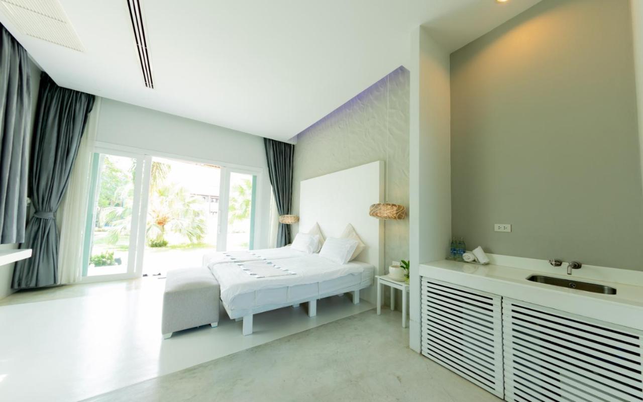 Kochira Hotel Hua Hin Exterior photo